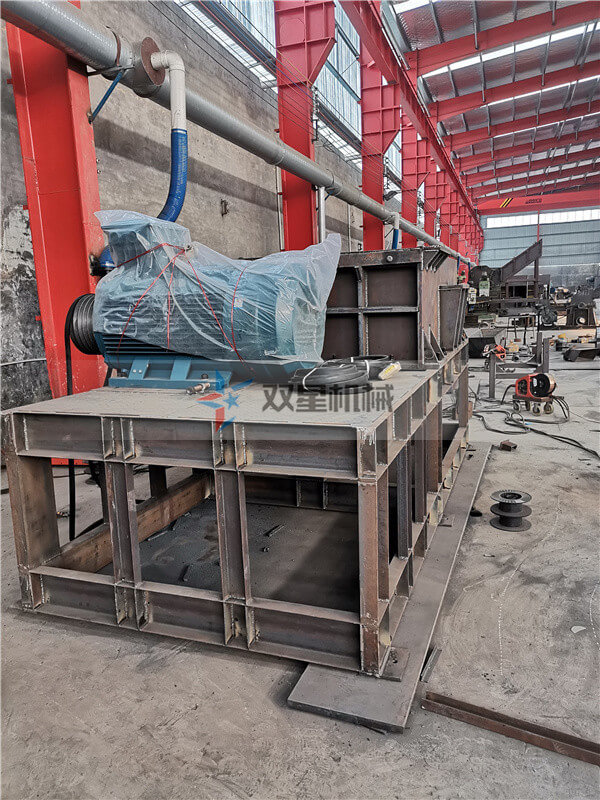 金屬破碎機是如何實現(xiàn)物料破碎處理的？