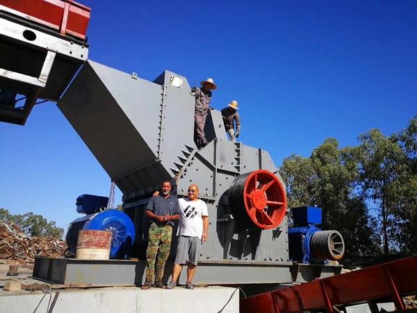 <a href='http://guanzuimeinv.cn/psxl/4.html' target='_blank'><span>廢鋼破碎機</span></a>在生產(chǎn)中如何應對產(chǎn)生的粉塵？