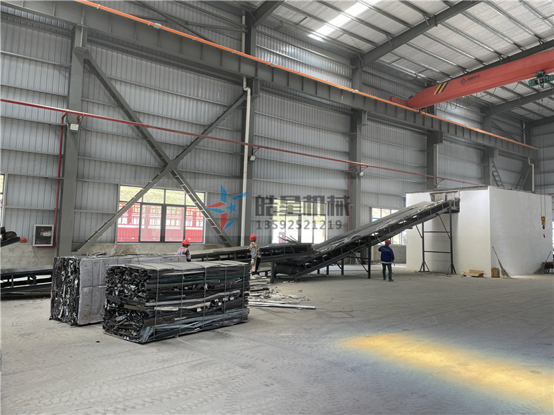  油漆桶破碎機(jī)生產(chǎn)線設(shè)備廠家技術(shù)一步步走向成熟