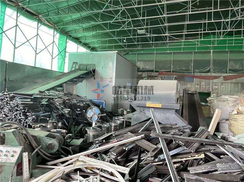 怎么配置一條合適的1600型金屬破碎機生產線 怎么配置一條合適的1600型金屬破碎機生產線