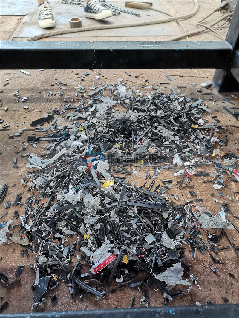 <a href='http://guanzuimeinv.cn/ptsb/1033.html' target='_blank'><span>渦電流分選機(jī)</span></a>|<a href='http://guanzuimeinv.cn/fenxuan/1731.html' target='_blank'><span>跳鋁機(jī)</span></a>|鐵鋁破碎分選效果